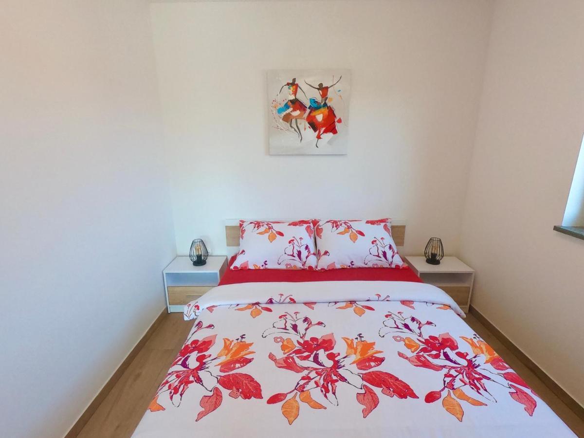 Apartment Libero Vodice Eksteriør billede
